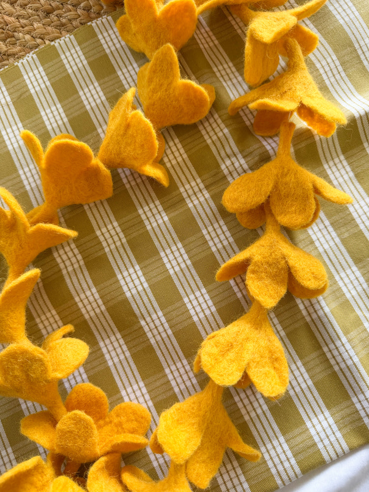 Felt Lei Garland