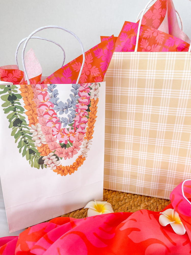 Lei printed gift bag