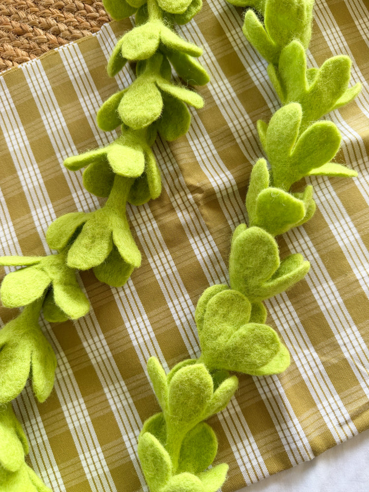 Felt Lei Garland